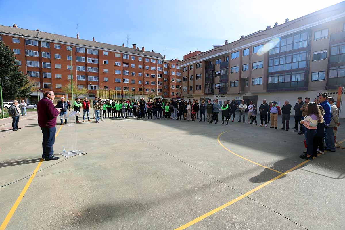 La Fundación del Burgos CF ha impulsado un homenaje y un acto de recuerdo en honor a Sergio Díez Ramos, un joven burgalés que vivía por y para el fútbol, socio del Burgos CF, asiduo a los partidos y que murió hace un año.