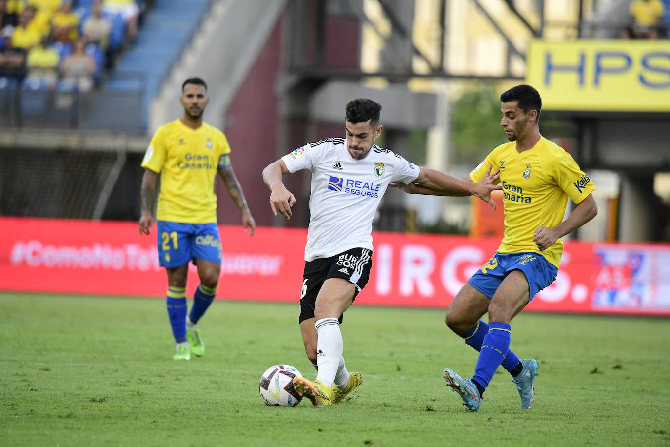 Imágenes de la victoria del Burgos CF ante Las Palmas (0-2) en el estadio de Gran Canaria