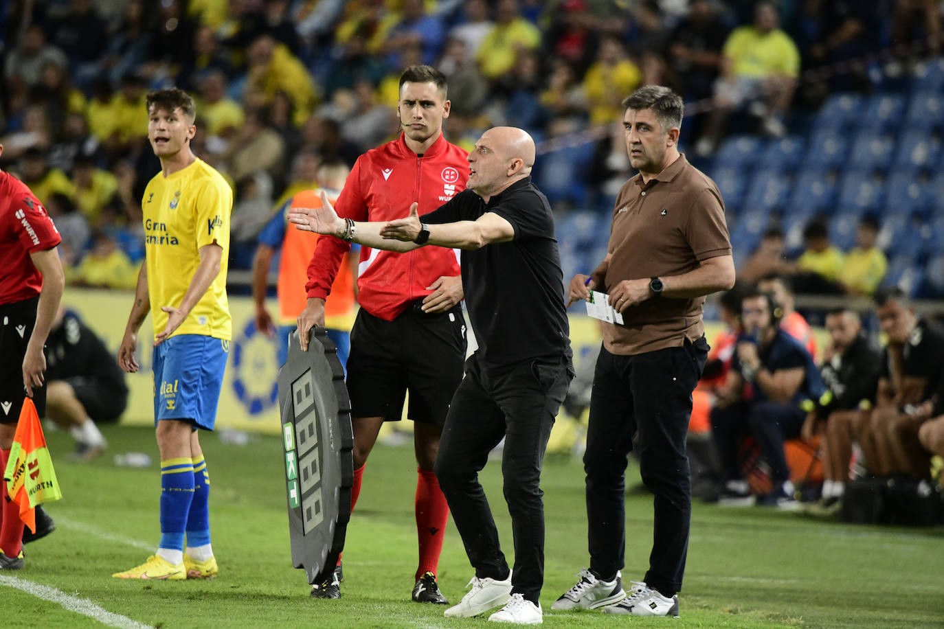 Imágenes de la victoria del Burgos CF ante Las Palmas (0-2) en el estadio de Gran Canaria