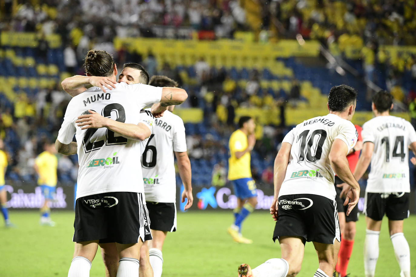 Imágenes de la victoria del Burgos CF ante Las Palmas (0-2) en el estadio de Gran Canaria