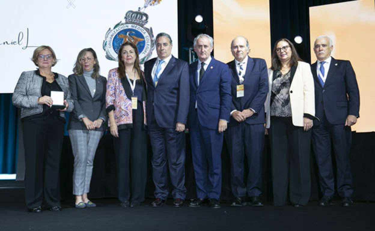 Representantes del Consejo General de Médicos. 