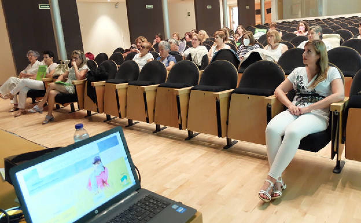 Jornada Emprendimiento Mujer Rural en Peñaranda. 