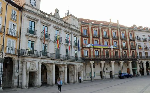 El registro del Ayuntamiento de Burgos amplía plantilla y se pone al día tras el atasco del verano