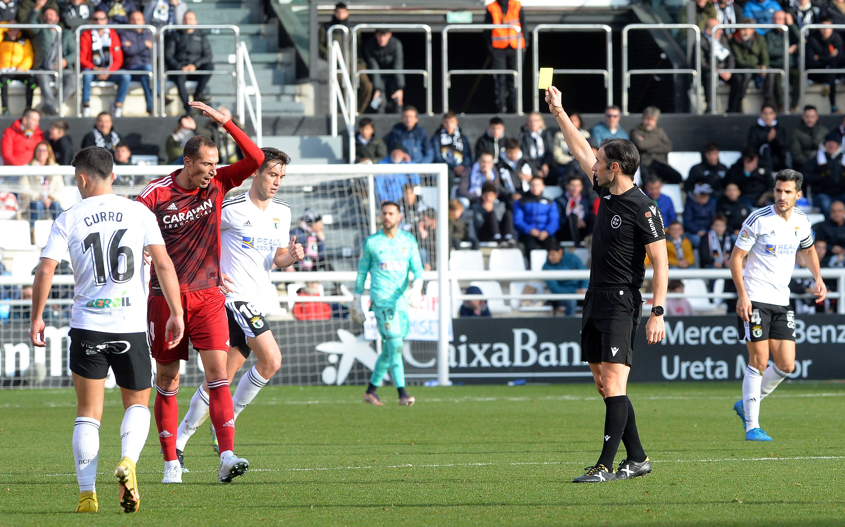 Fotos: El Burgos CF suma un punto en el último suspiro ante el Real Zaragoza