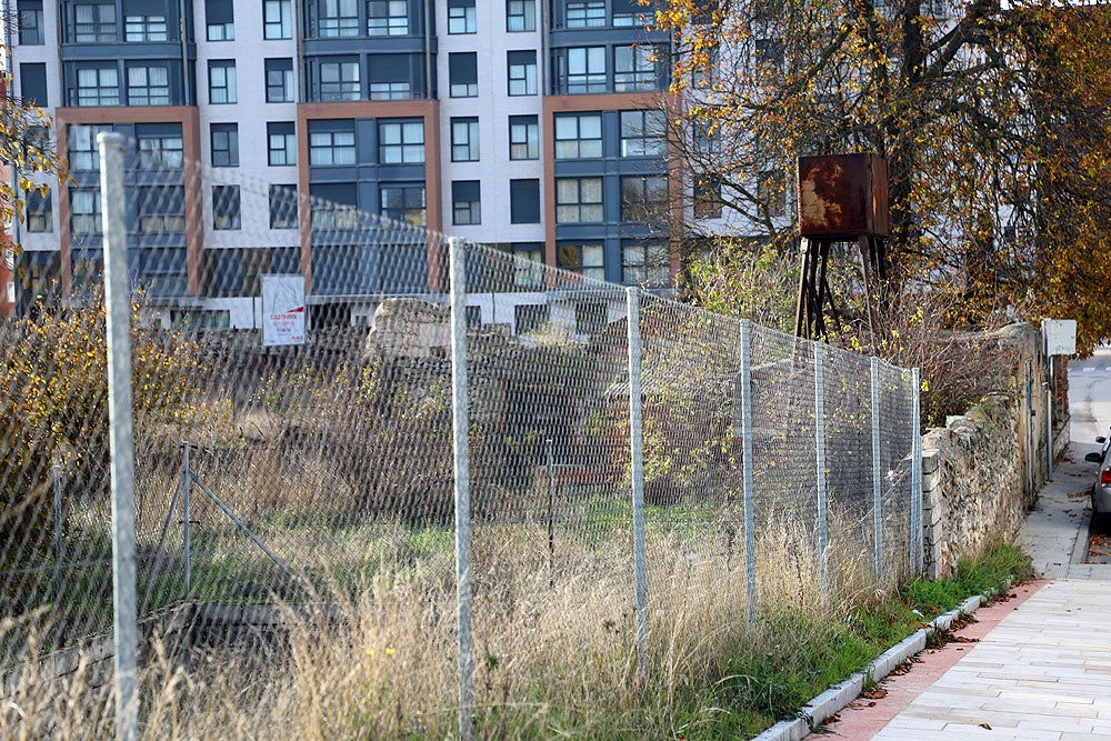 Fotos: Los vecinos de Capiscol exigen mejoras en infraestructuras y dotaciones al Ayuntamiento de Burgos