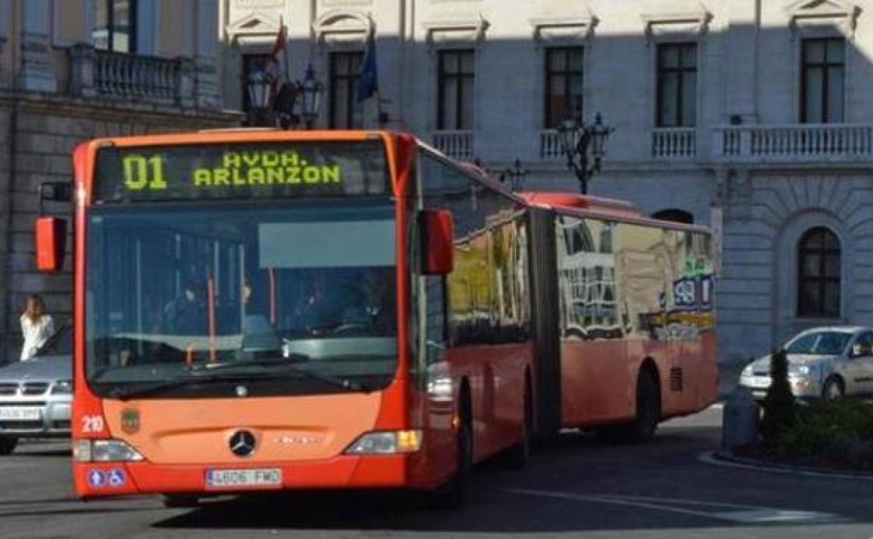 Vuelven a pedir que los autobuses urbanos de Burgos lleguen a la puerta del HUBU