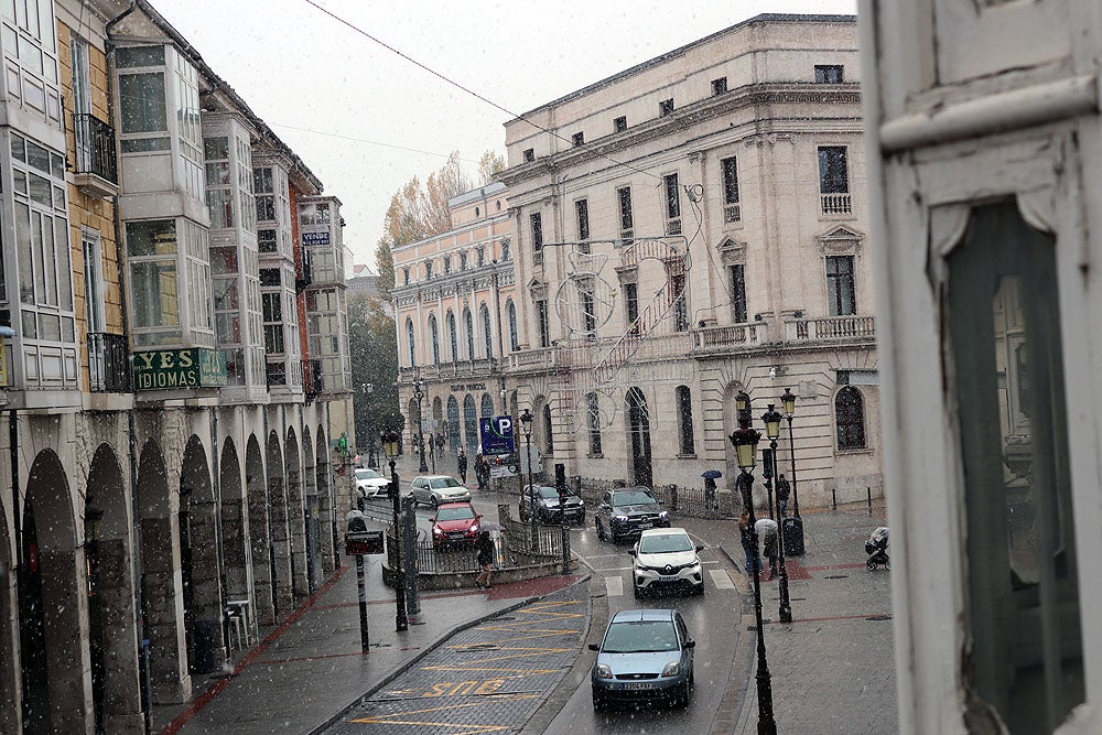 Fotos: Caen las primeras nieves en Burgos