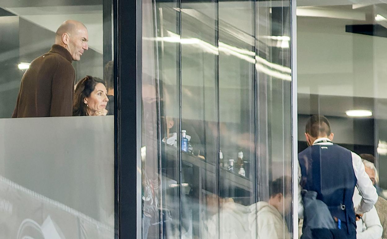 Zidane en el palco VIP de El Plantío