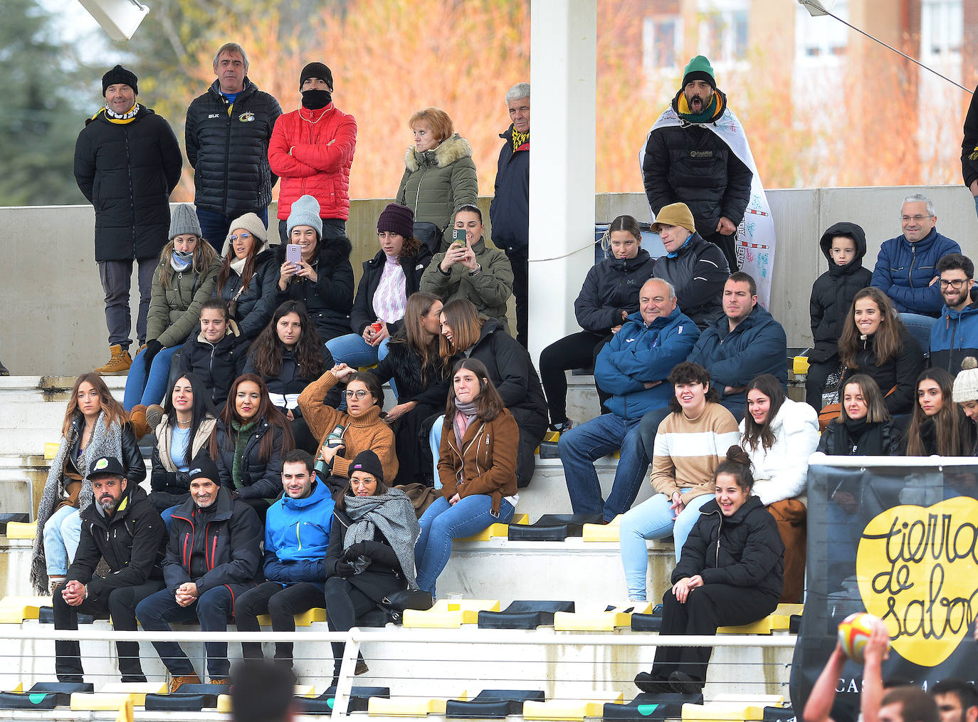 Imágenes de la victoria de Recoletas Burgos UBU ante Complutense Cisneros este domingo en San Amaro