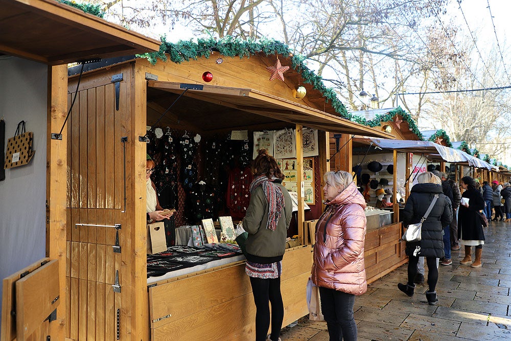 Fotos: Mercado Navideño de Oficios Artesanos de Burgos