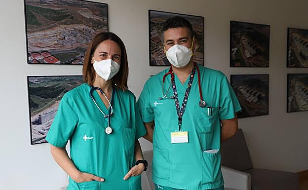 Los dos sanitarios que intervinieron 