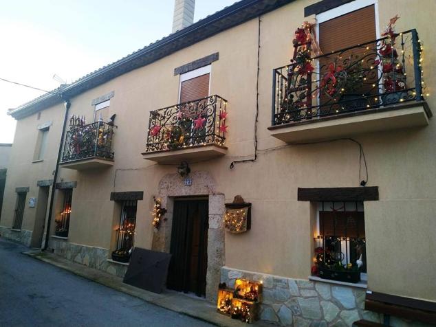 Fotos: Los vecinos de Moradillo de Roa decoran sus casa para ganar el concurso navideño