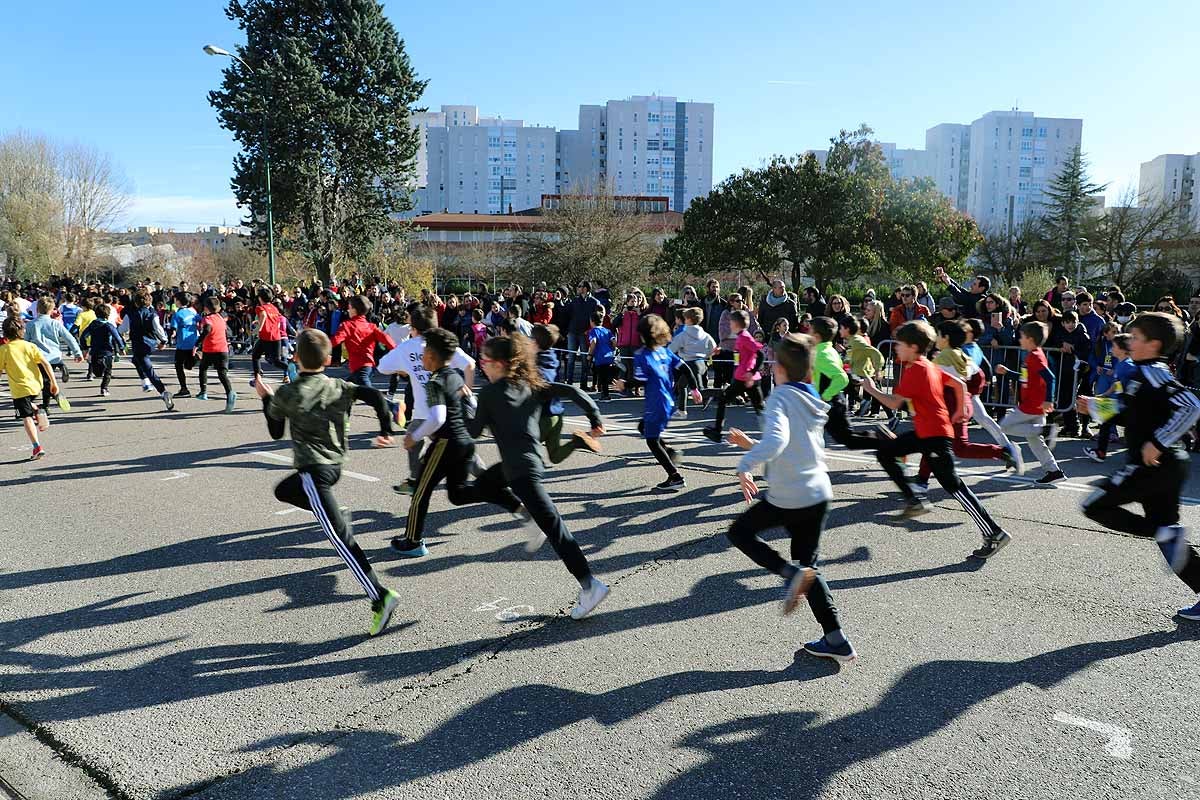 Fotos: Deportividad y gran participación en la San Silvestre infantil de Burgos