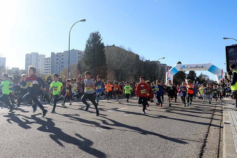 Fotos: Deportividad y gran participación en la San Silvestre infantil de Burgos