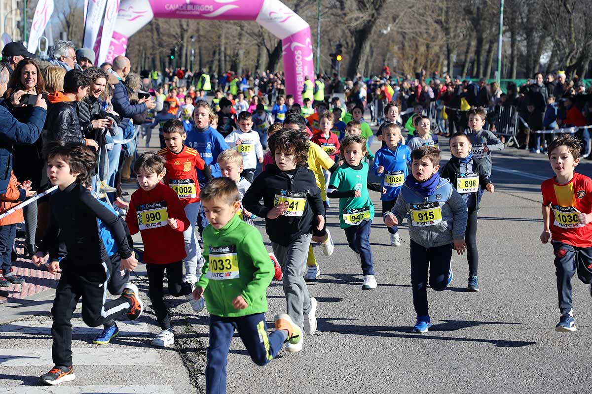Fotos: Los corredores más pequeños despiden el año en la San Silvestre Cidiana