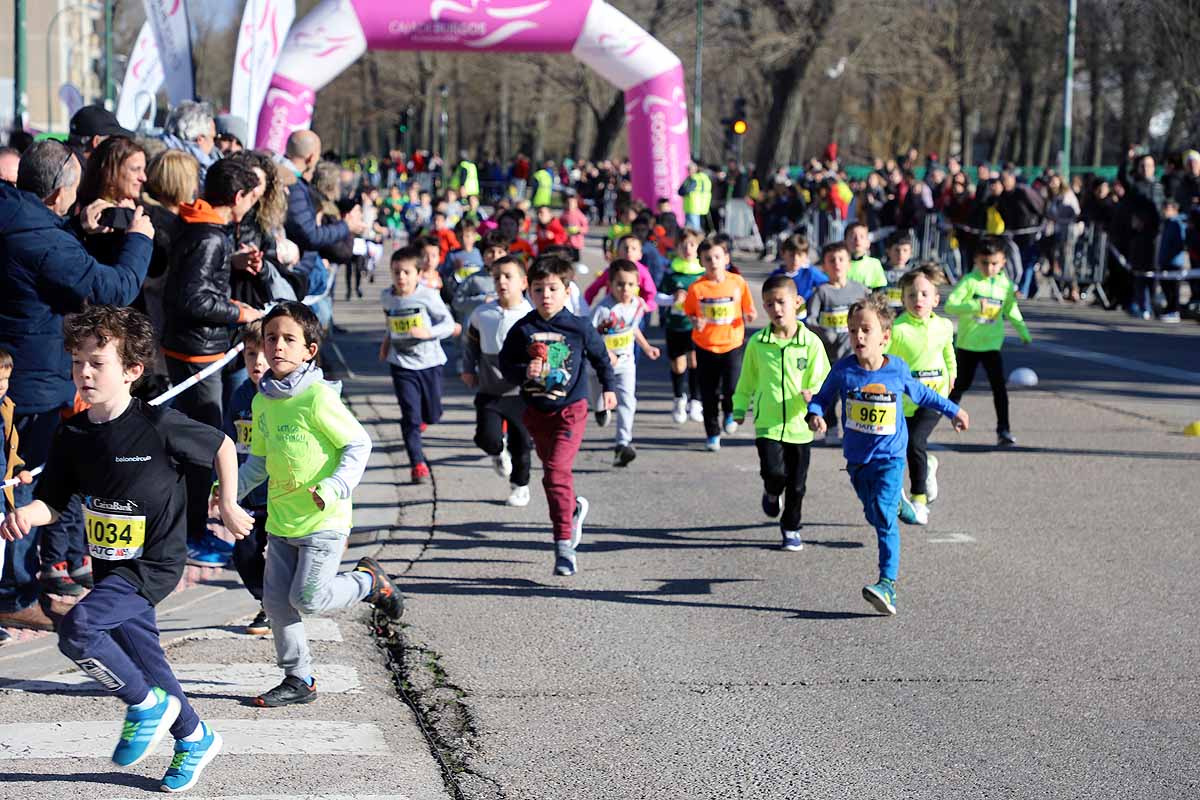 Fotos: Los corredores más pequeños despiden el año en la San Silvestre Cidiana