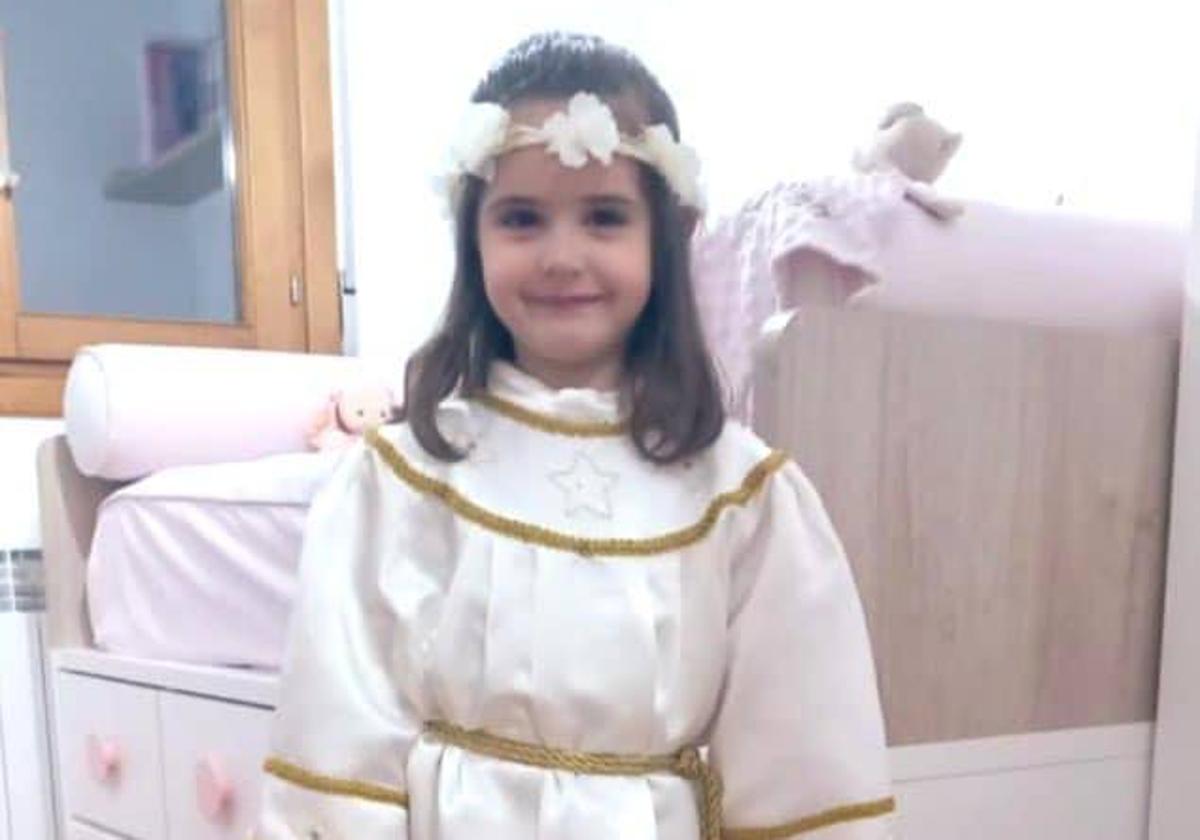 Valentina Arranz, la niña que será el Ángel esta Semana Santa en Aranda de Duero.