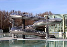 La piscina familiar de El Plantío completa su remodelación