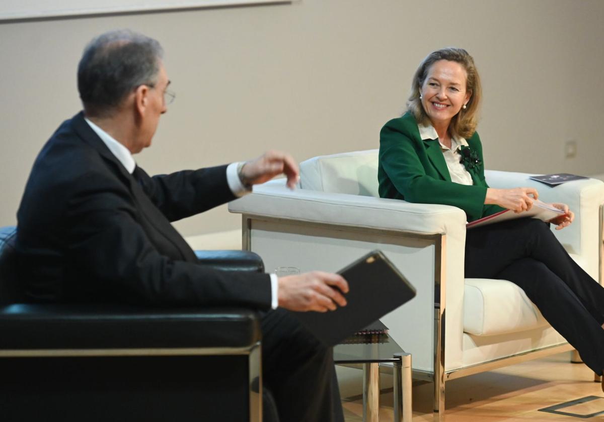 Nadia Calviño ha participado en un encuentro con Miguel Ángel Benavente.