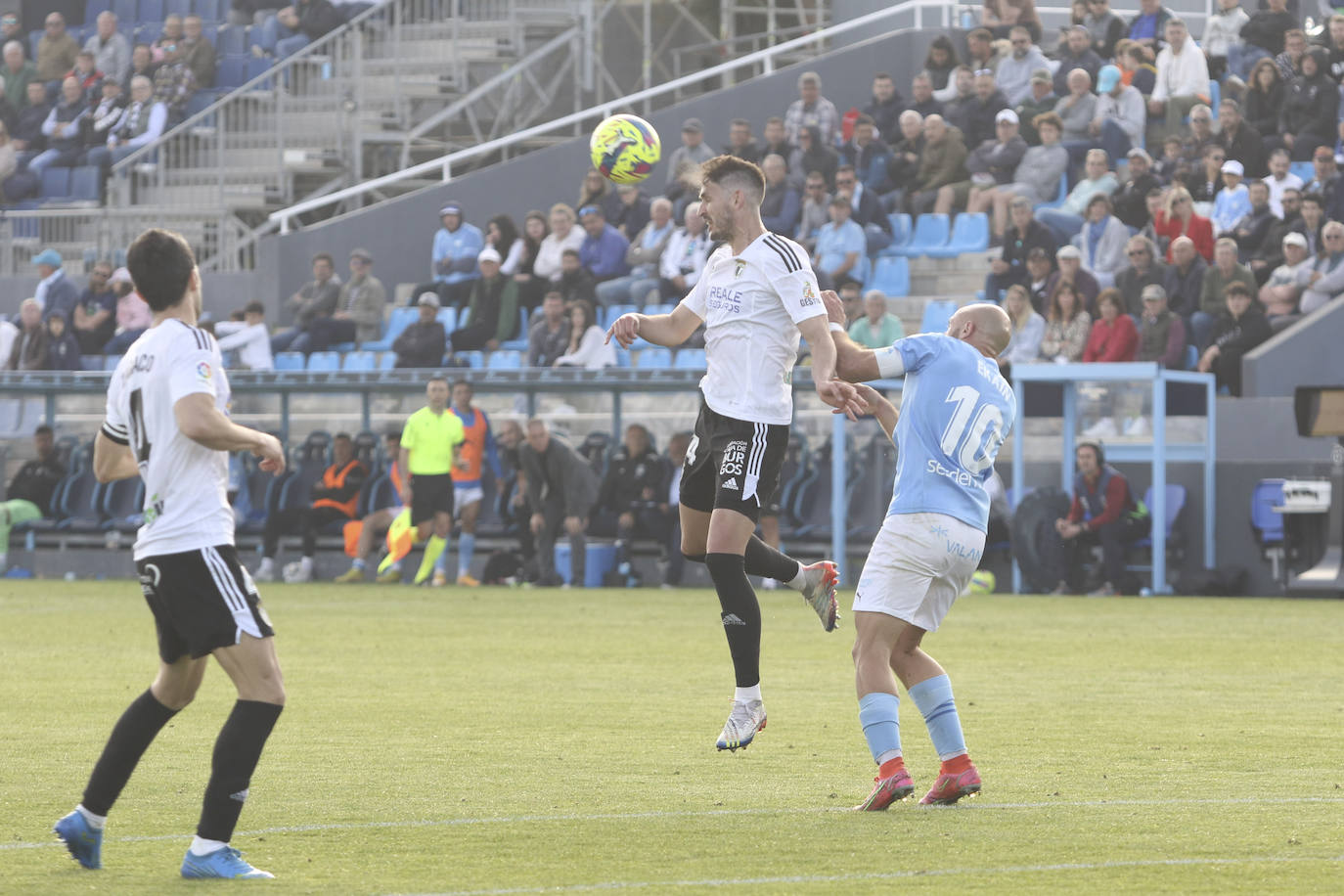El Burgos CF cae ante el Ibiza en Can Misses