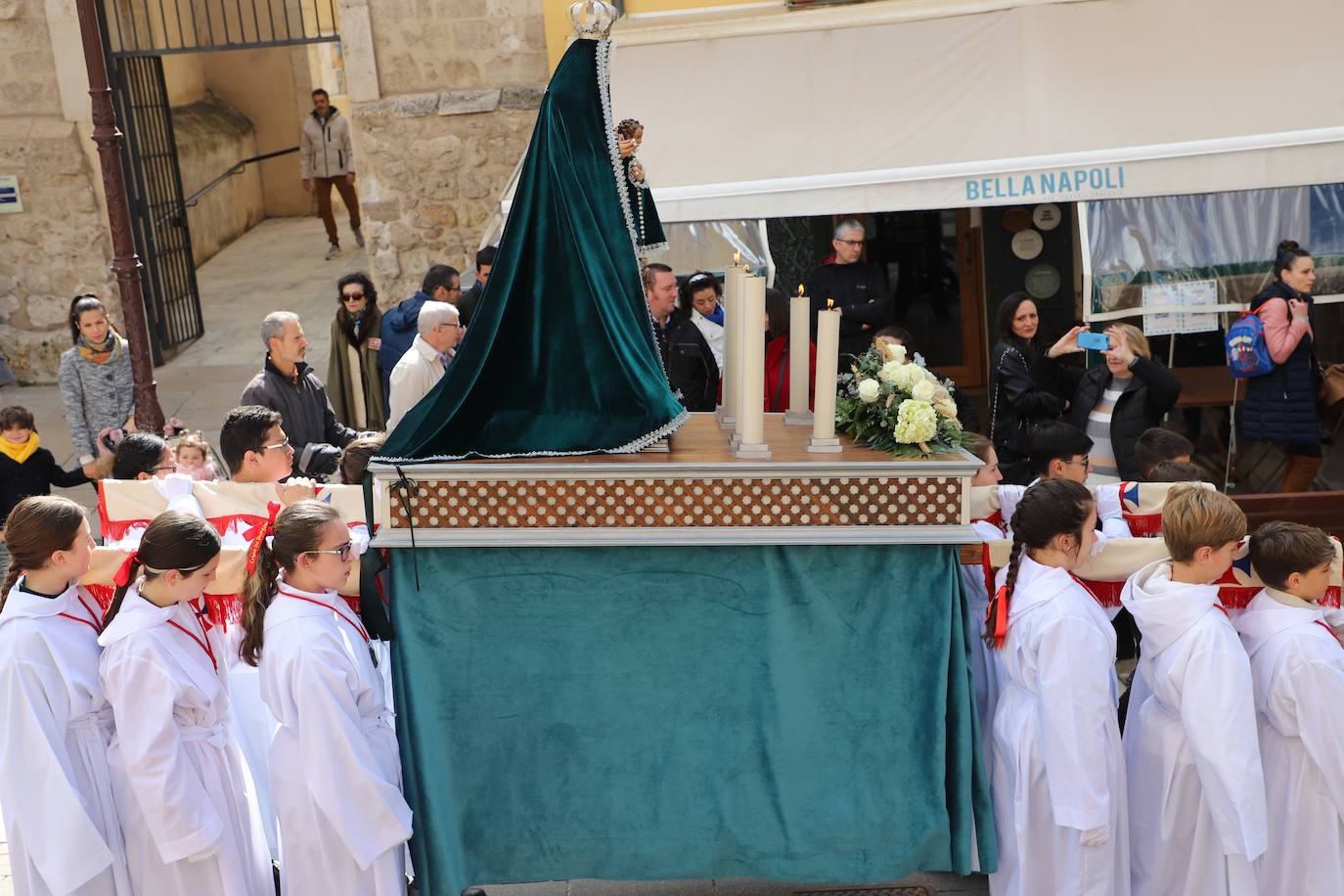 Procesión infantil del Amor y la Esperanza