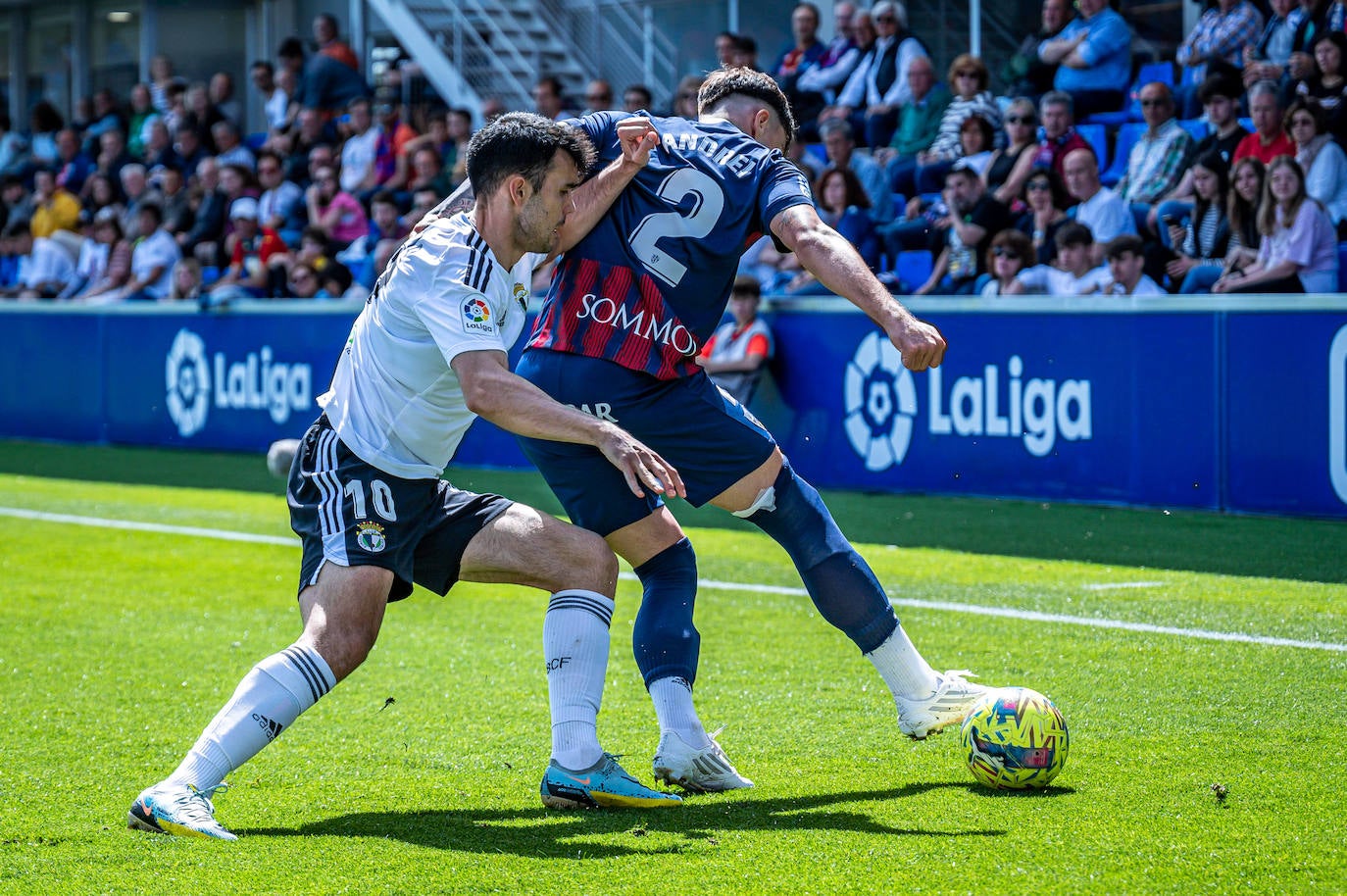 El Burgos cae derrotado ante el Huesca