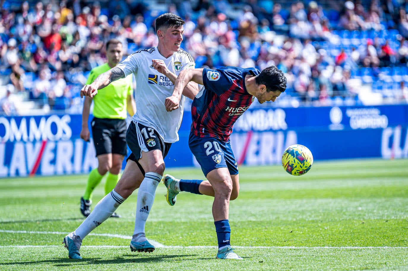 El Burgos cae derrotado ante el Huesca