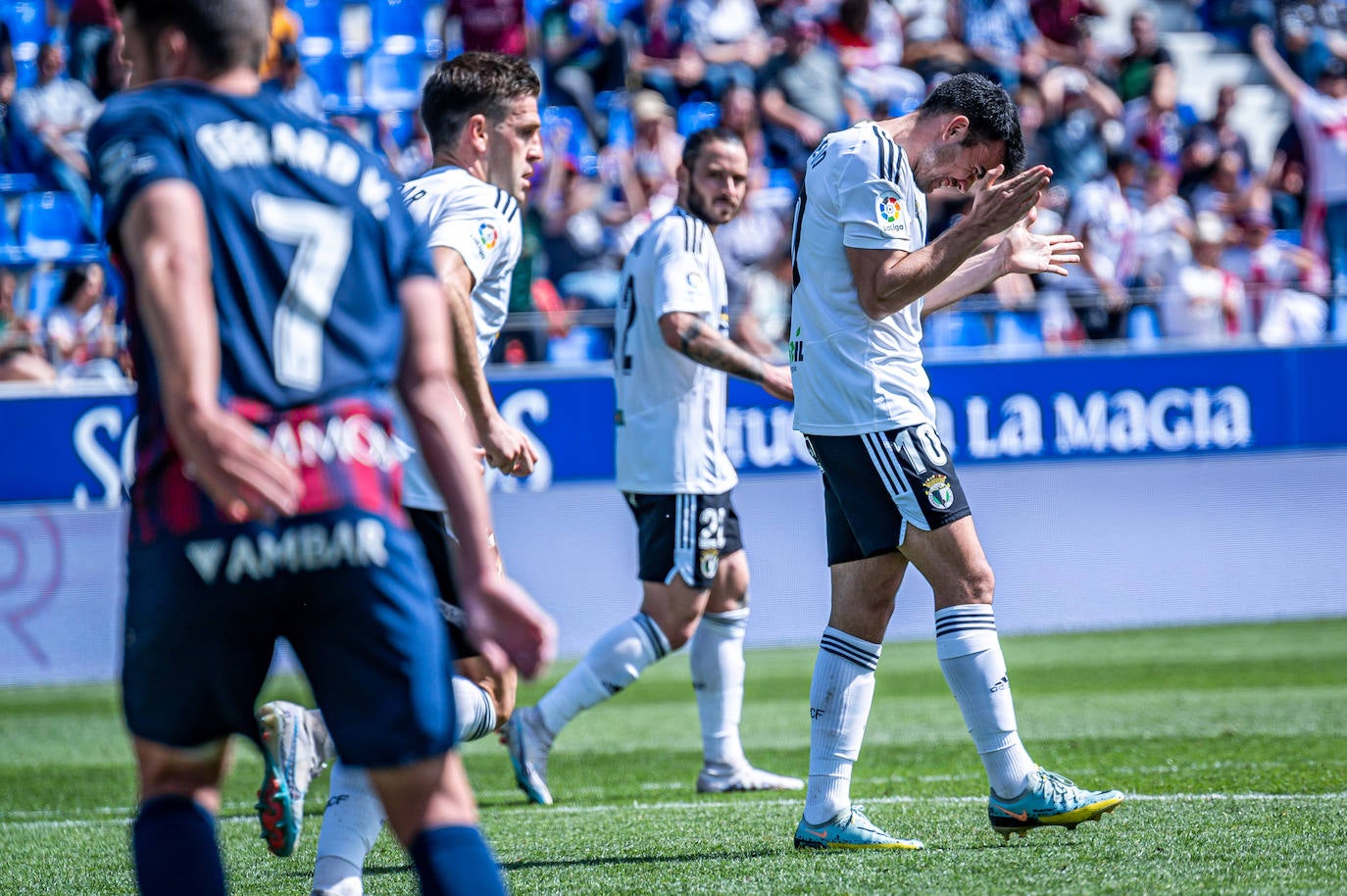 El Burgos cae derrotado ante el Huesca