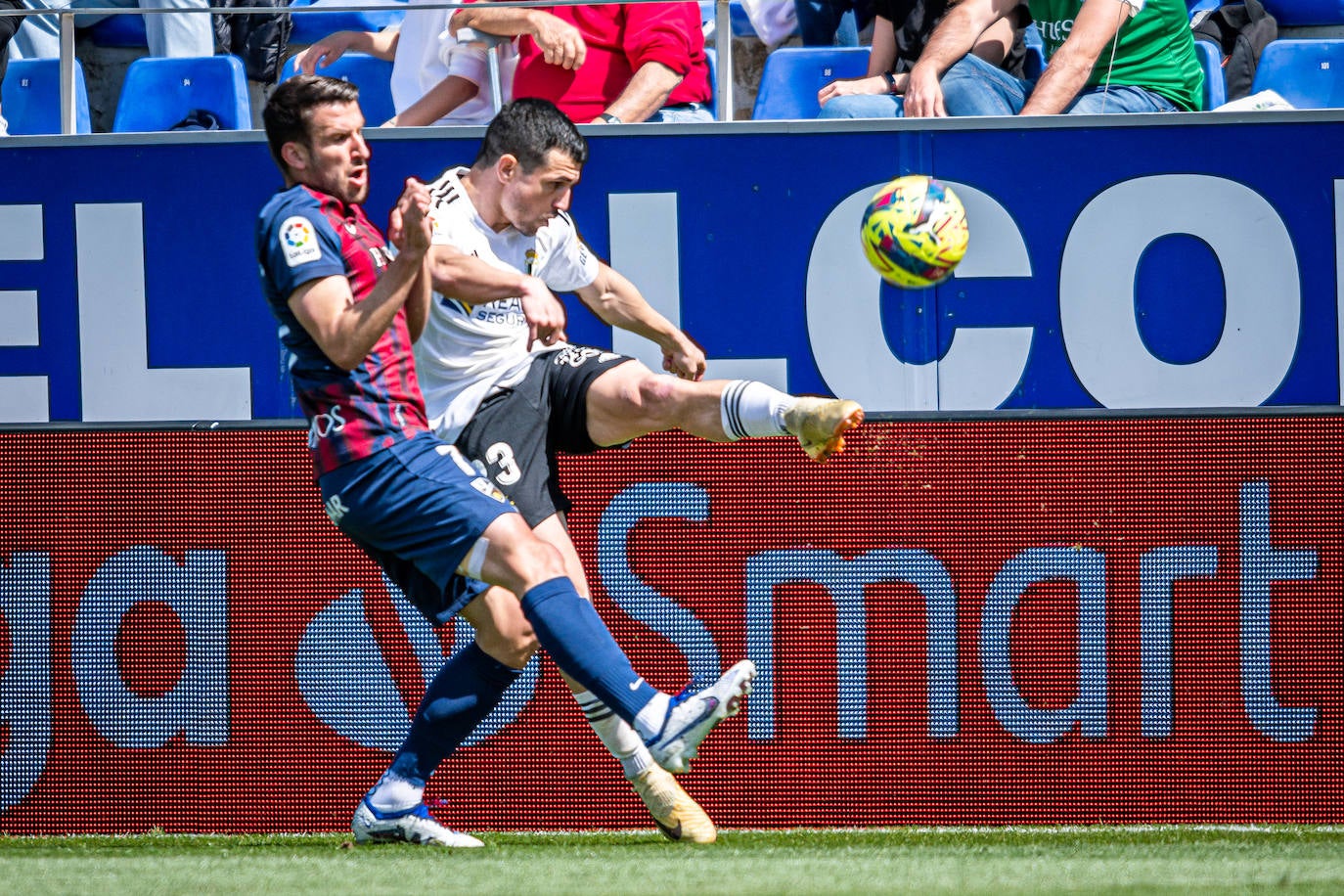 El Burgos cae derrotado ante el Huesca