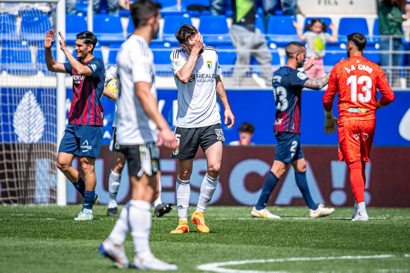 El Burgos cae derrotado ante el Huesca