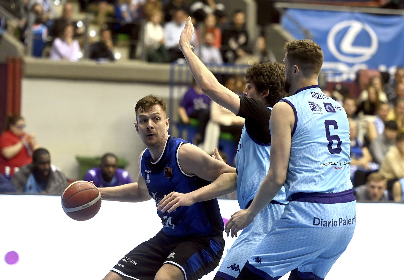 El San Pablo Burgos se lleva el derbi castellano ante el Zunder Palencia