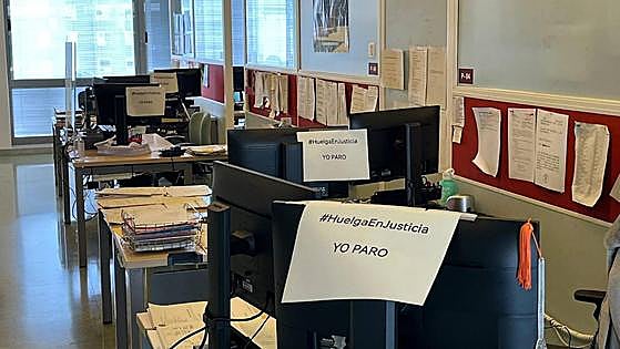 El 80% de los funcionarios de Justicia de Burgos han respondido a la huelga