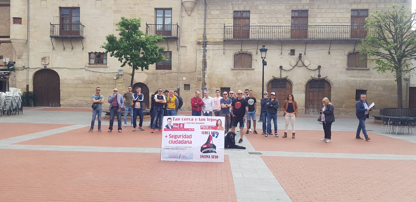 Un sonómetro coarta la protesta a toque de silbato de la Policía Local de Miranda