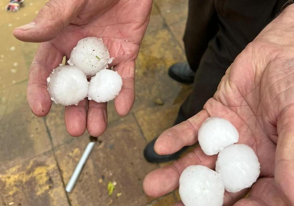 Una fuerte granizada arrasa parte de la provincia de Burgos