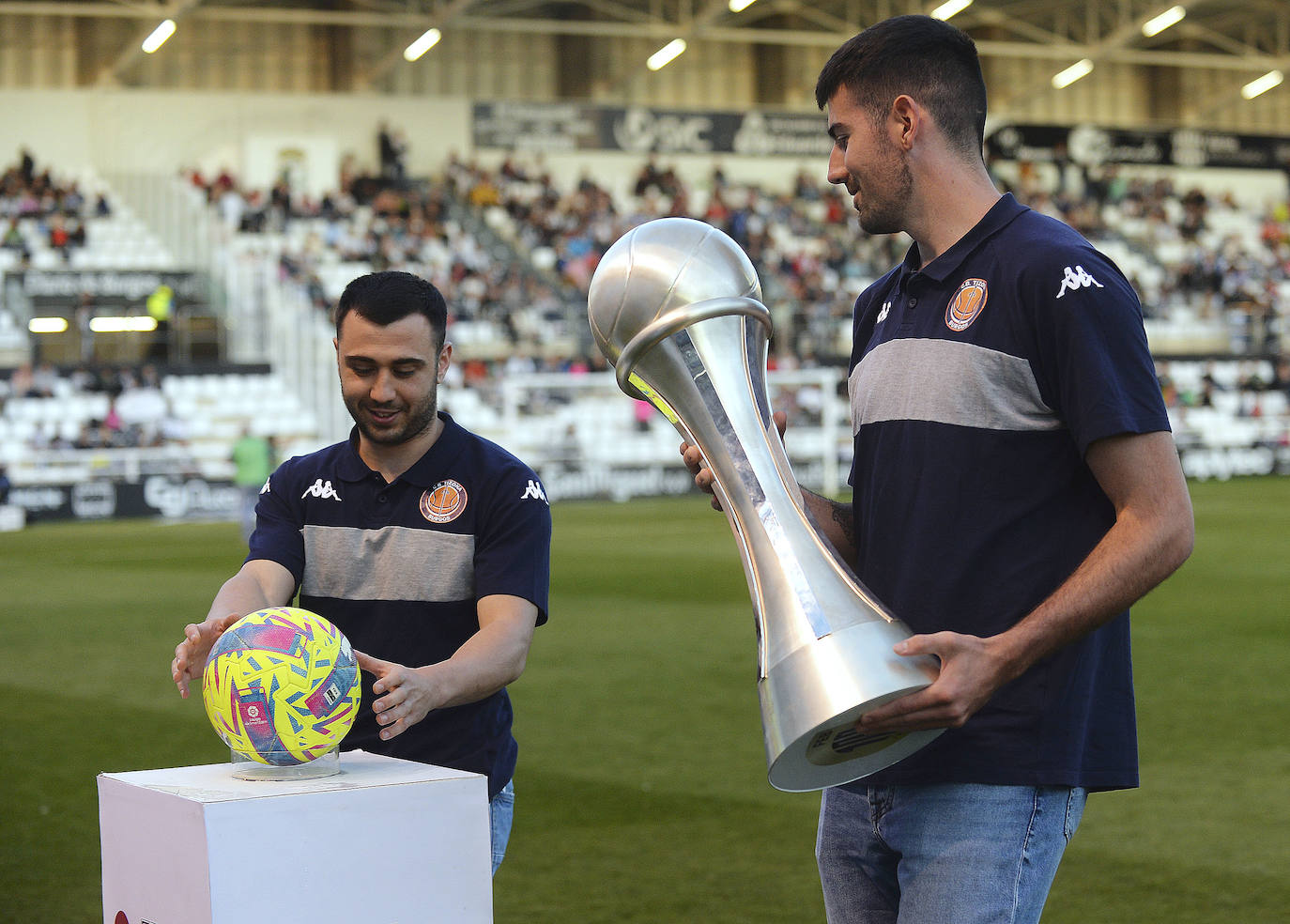 El Burgos se reencuentra con la victoria