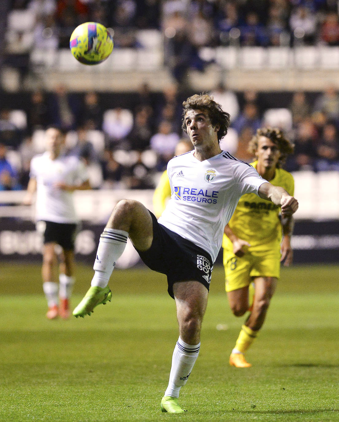 El Burgos se reencuentra con la victoria