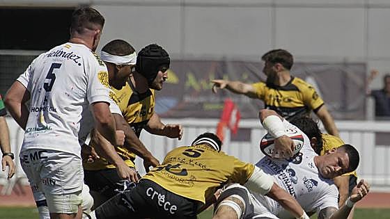 El Recoletas Burgos roza la Copa en La Cartuja