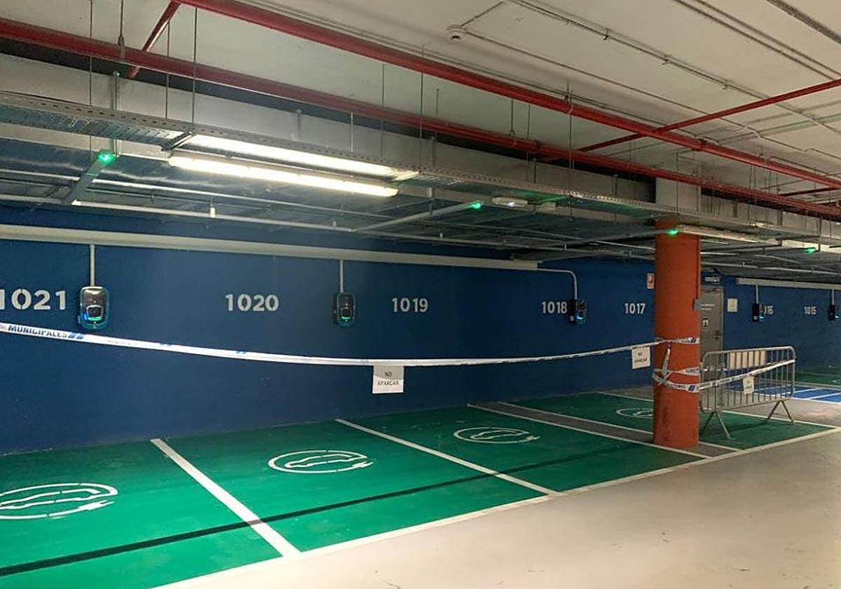 Las plazas permanecen precintadas.