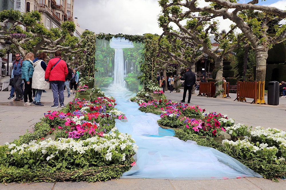 Monumentos florales de la Fiesta de las Flores de Burgos