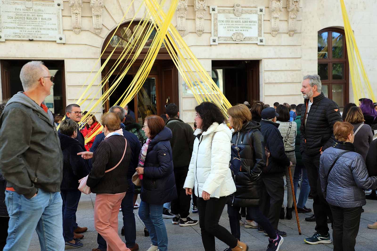 Burgos se llena de flores y gentío