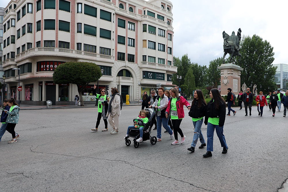 Más de 5.000 burgaleses marchan contra el cáncer