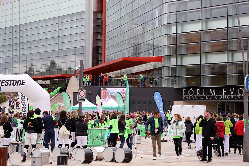 Más de 5.000 burgaleses marchan contra el cáncer