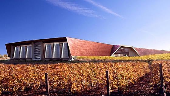 Una bodega de Ribera del Duero entre las obras más icónicas de Norman Foster