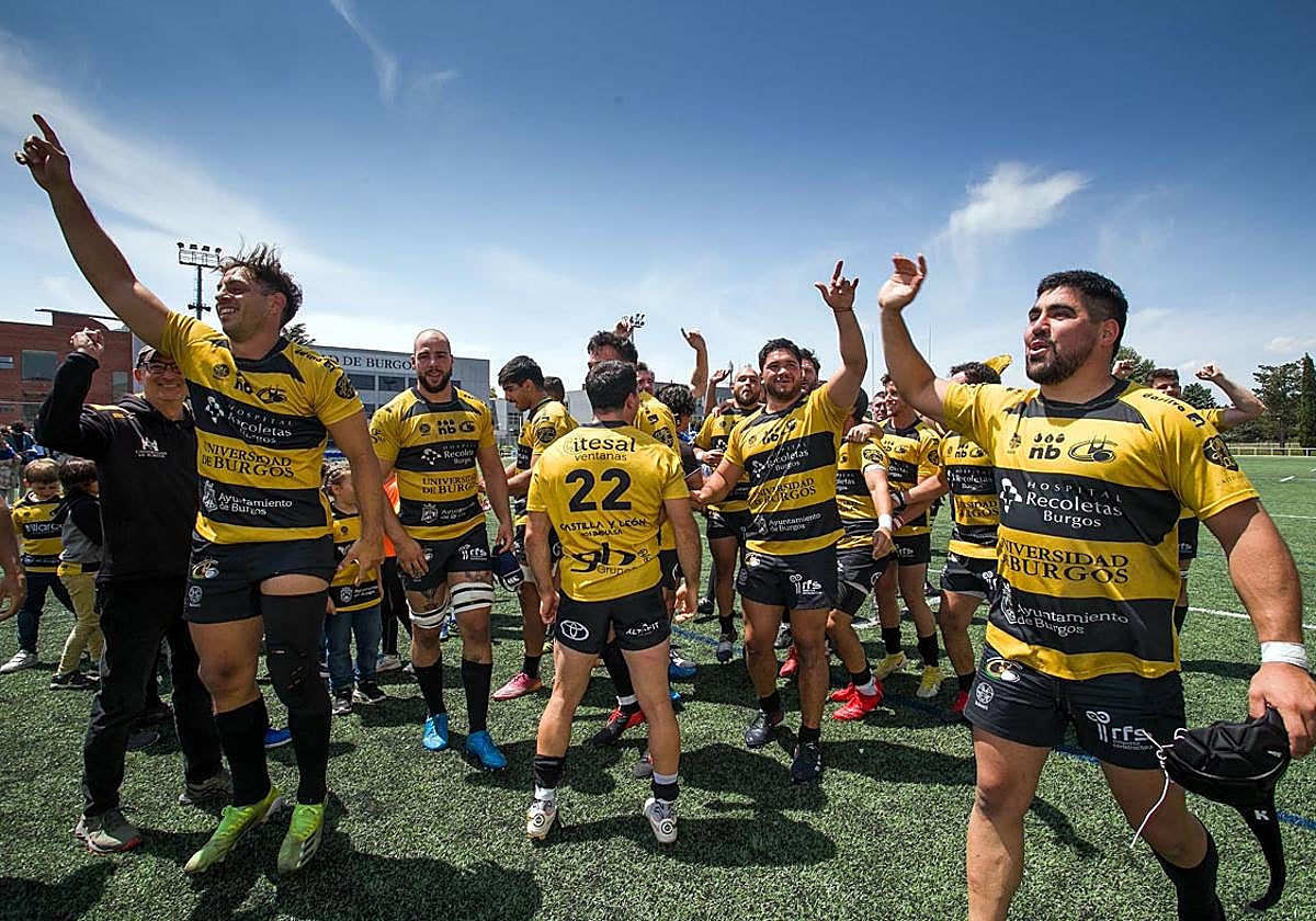 El Recoletas continúa vivo en la lucha por el título de liga.