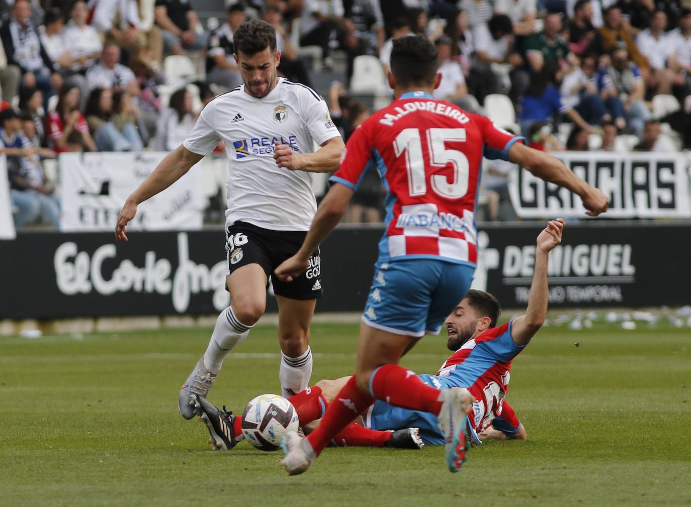 El Lugo se cuela en la despedida de Calero