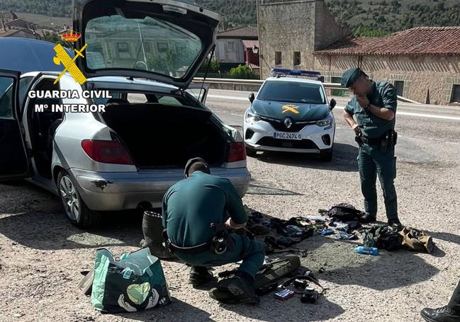 Los agentes detectaron una maniobra sospechosa por parte de los infractores.