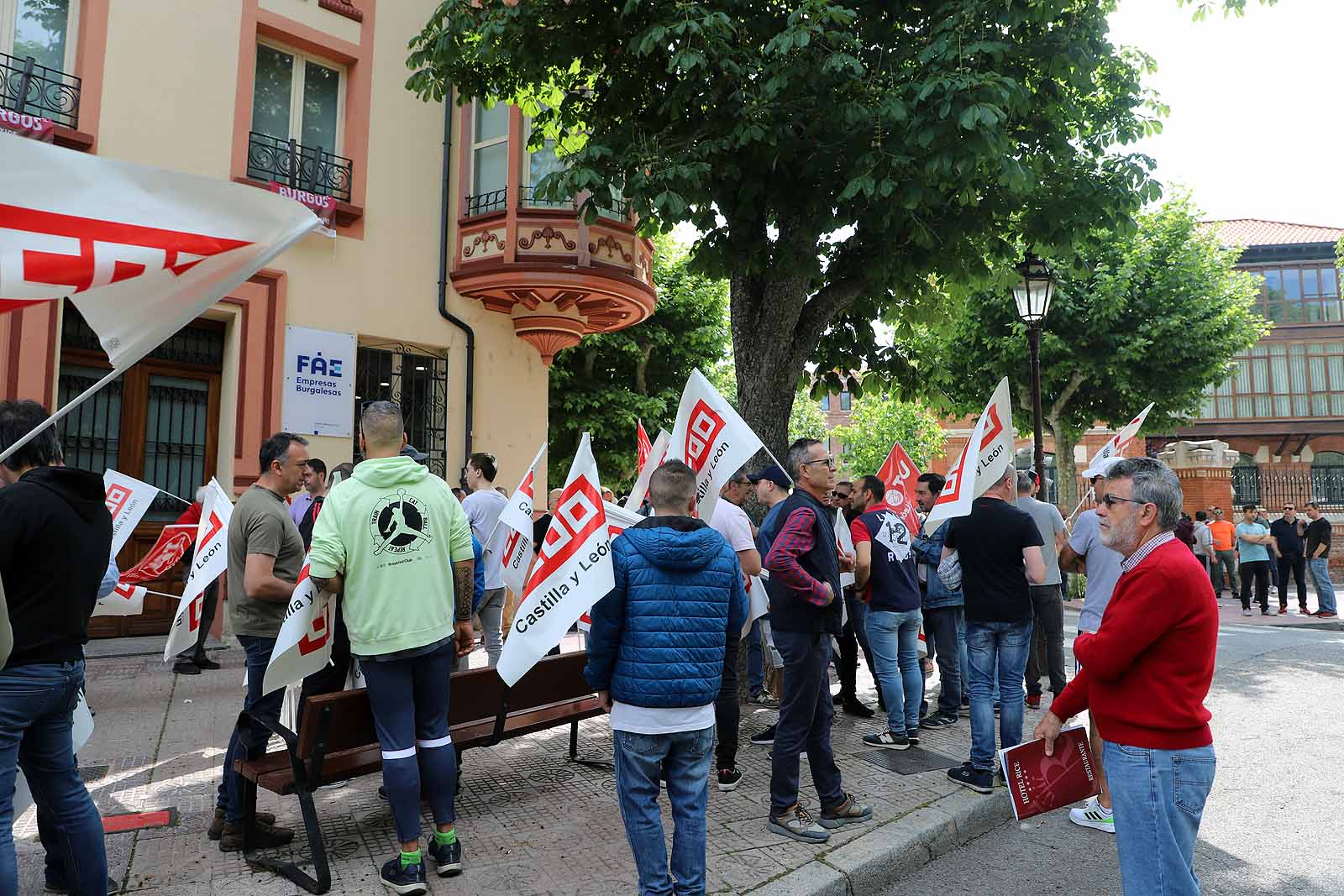 El metal protesta en las calles por su nuevo convenio