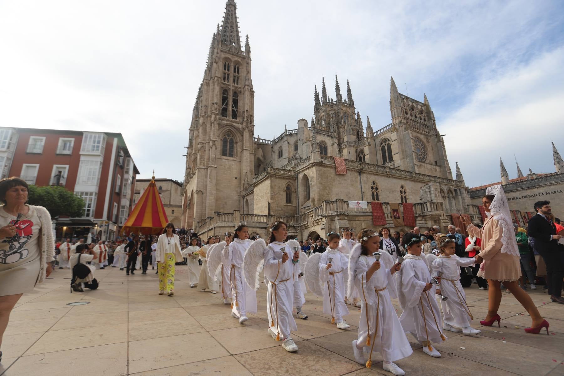 Burgos agasaja al Corpus Christi