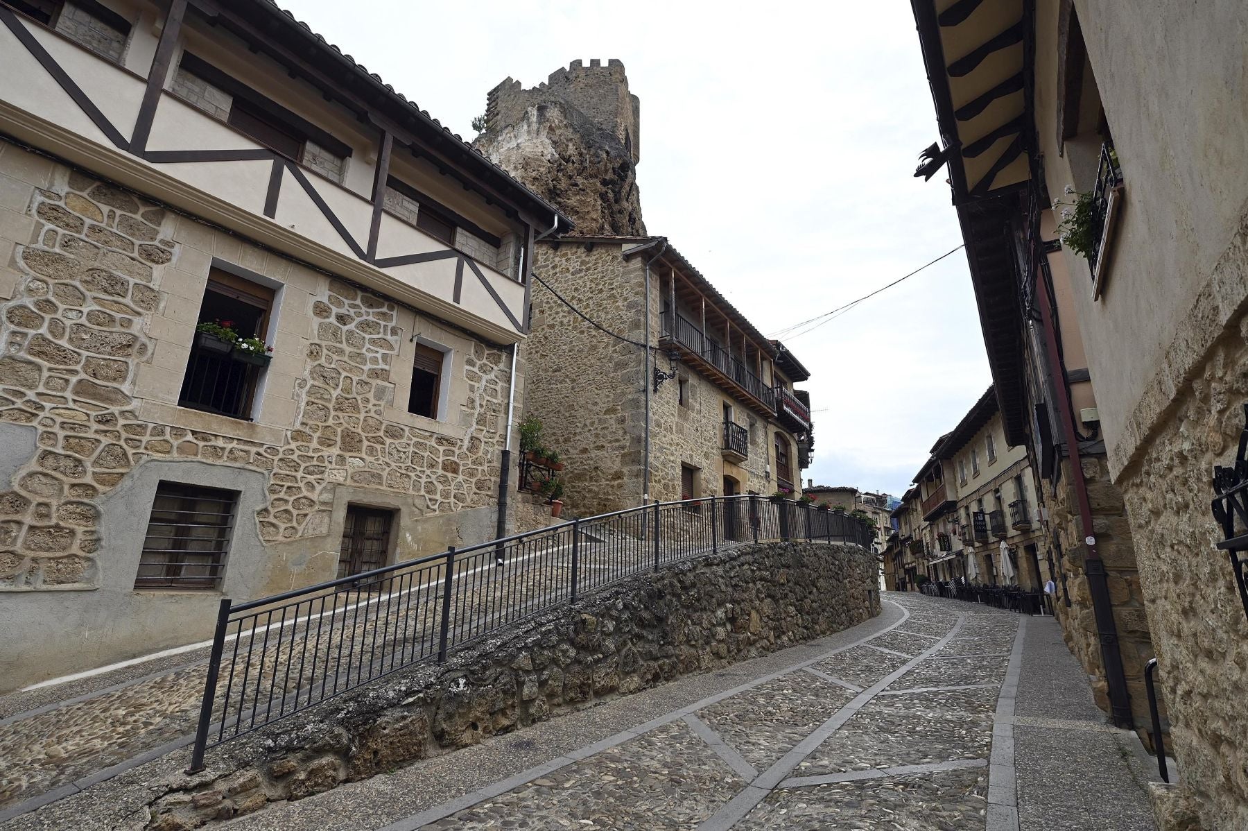 Frías, la ciudad más pequeña de España