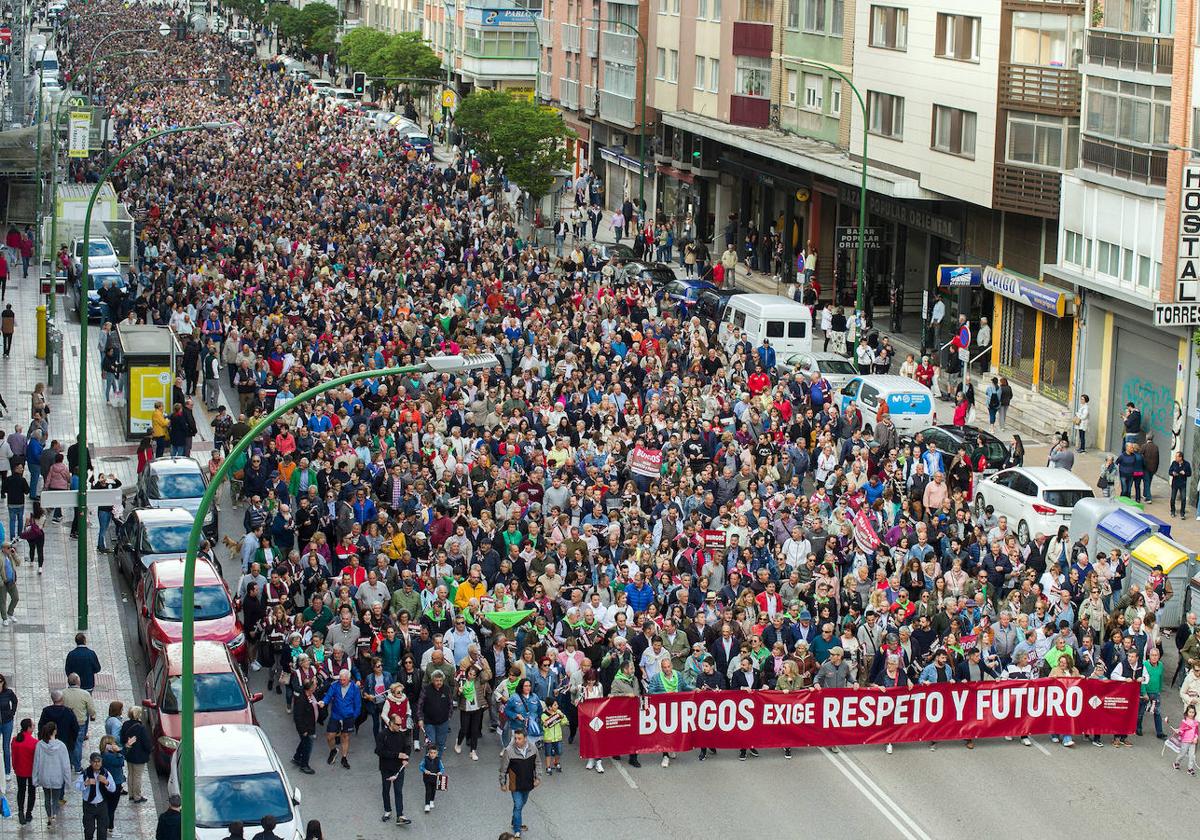 Manifestación en Burgos para pedir más inversión en infraestructuras